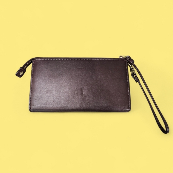 Coach Penelope Chocolate Brown Crossbody Bag w/Wristlet & Guitar Strap - Picture 9 of 12